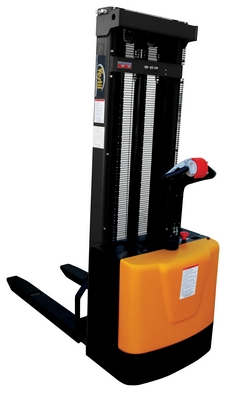 Stacker dengan Penggerak Bertenaga dan Pengangkat Bertenaga